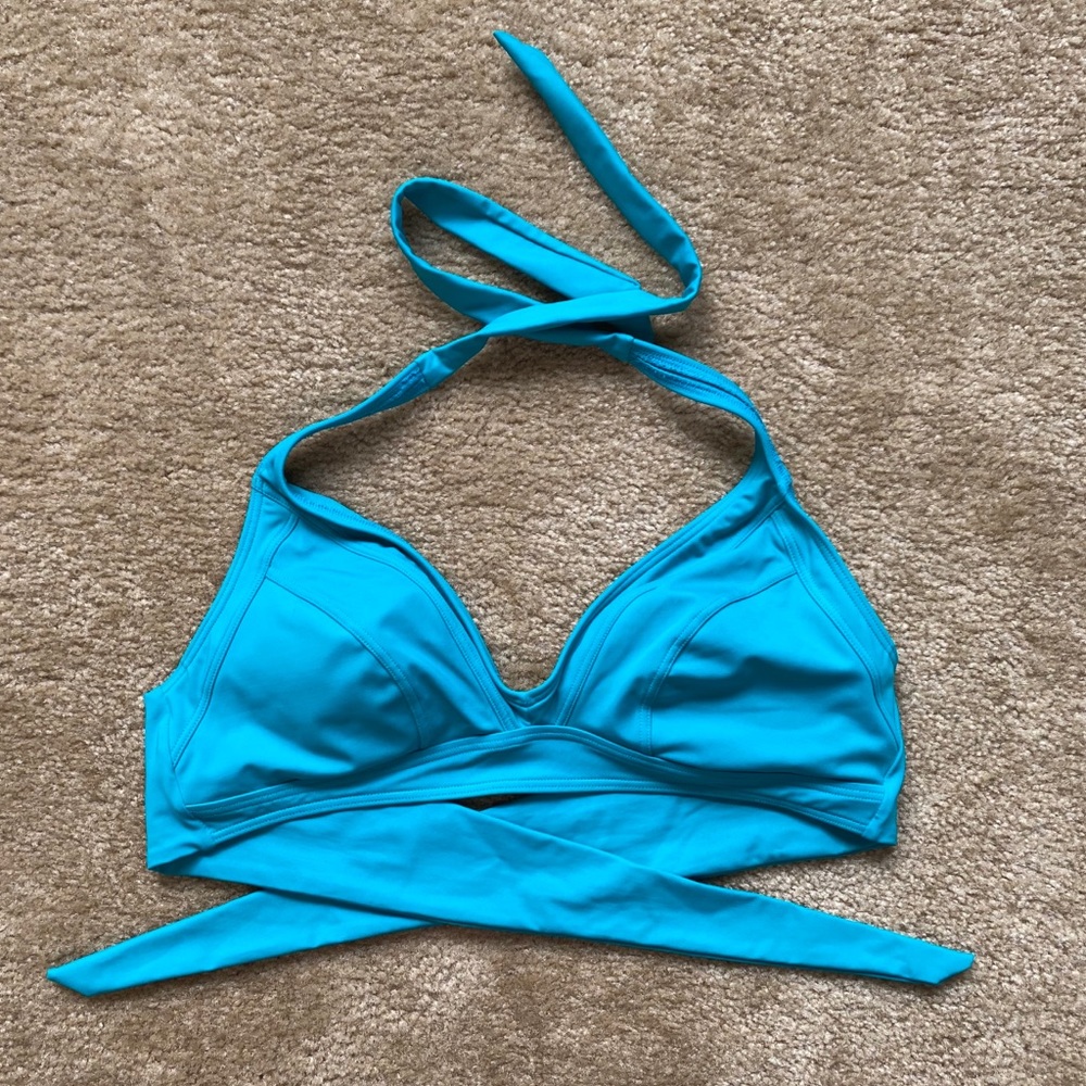 Title Nine set it and forget bikini top XL